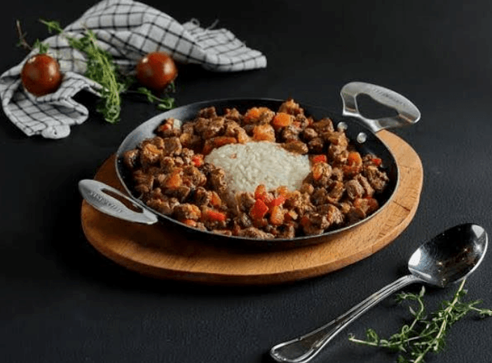 Flame wok lamb and beef